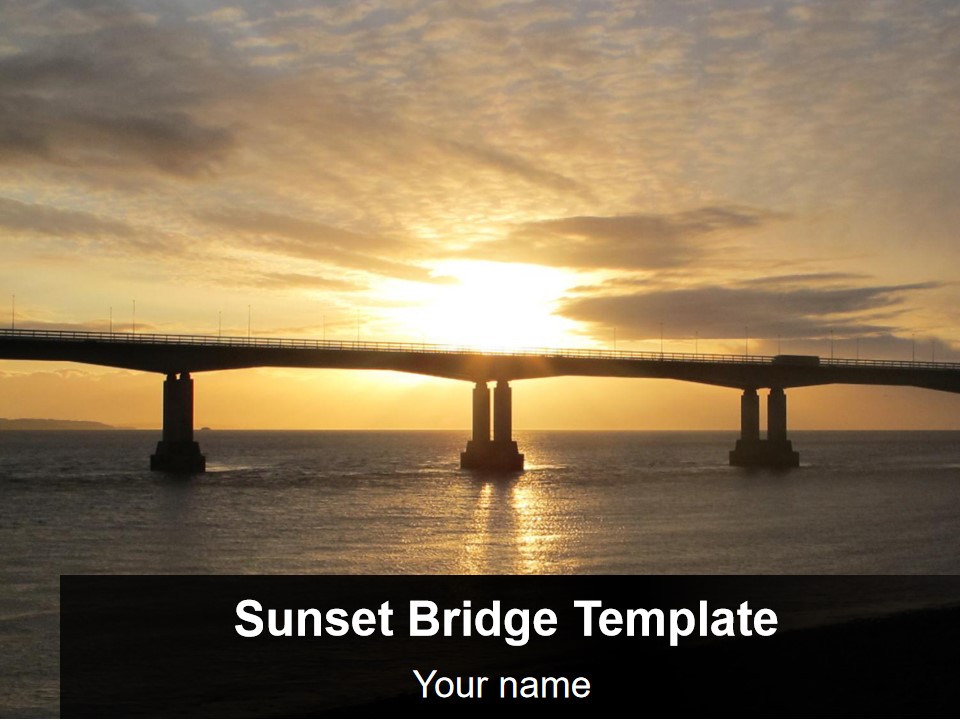 夕阳下的跨海大桥商务PPT模板