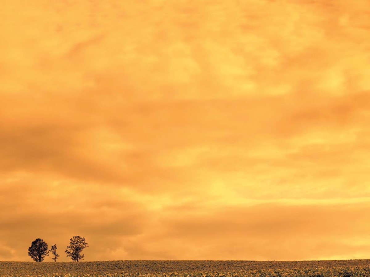 橙色风云自然风景幻灯片模板 自然风光PPT模板